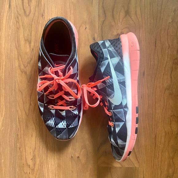 NIKE Free TR Fit 5 Sneakers Size 7.5 - Picture 3 of 5